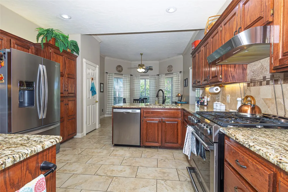 1404 Saddle Brook Drive Fort Gibson, OK 74434