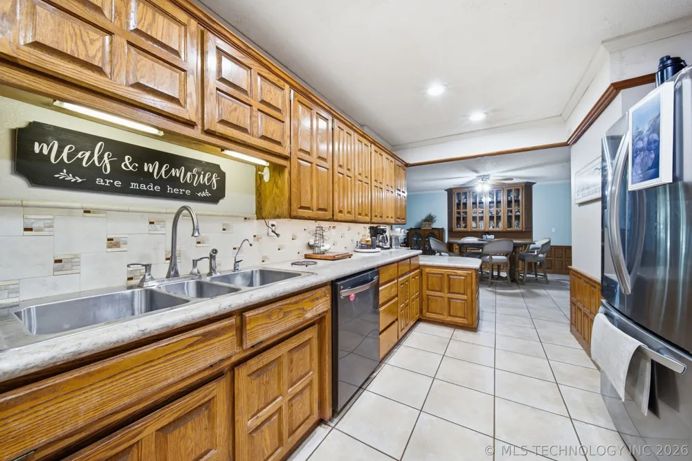 13192 S 209th West Avenue Sapulpa, OK 74066