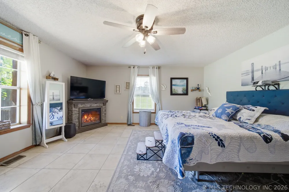 13192 S 209th West Avenue Sapulpa, OK 74066