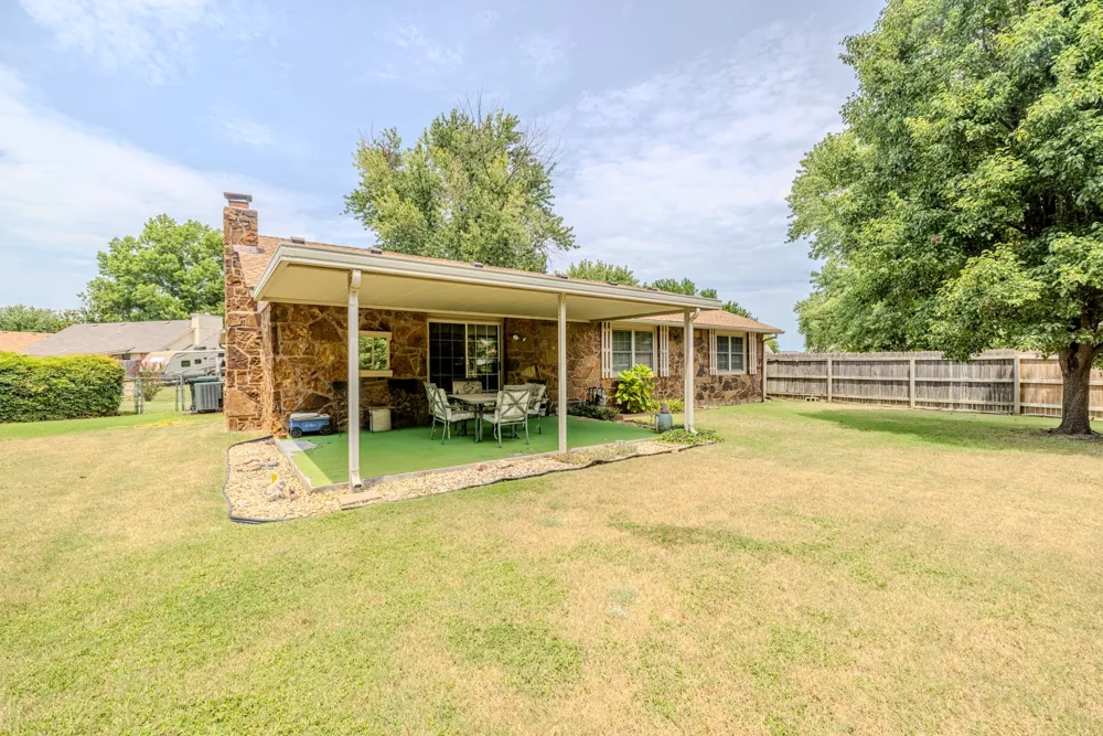 1808 Chambers Place Claremore, OK 74017