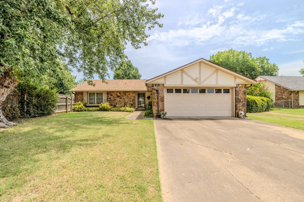 1808 Chambers Place Claremore, OK 74017