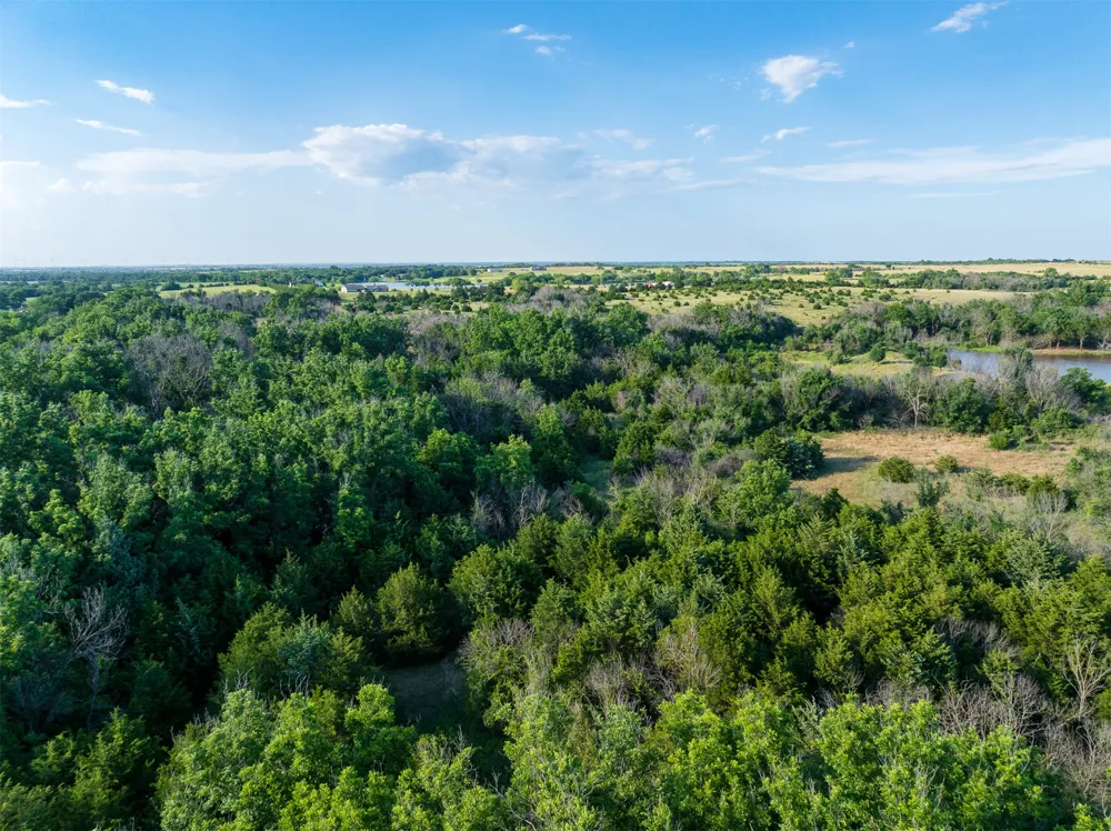 1 E Lone Chimney Road Glencoe, OK 74032