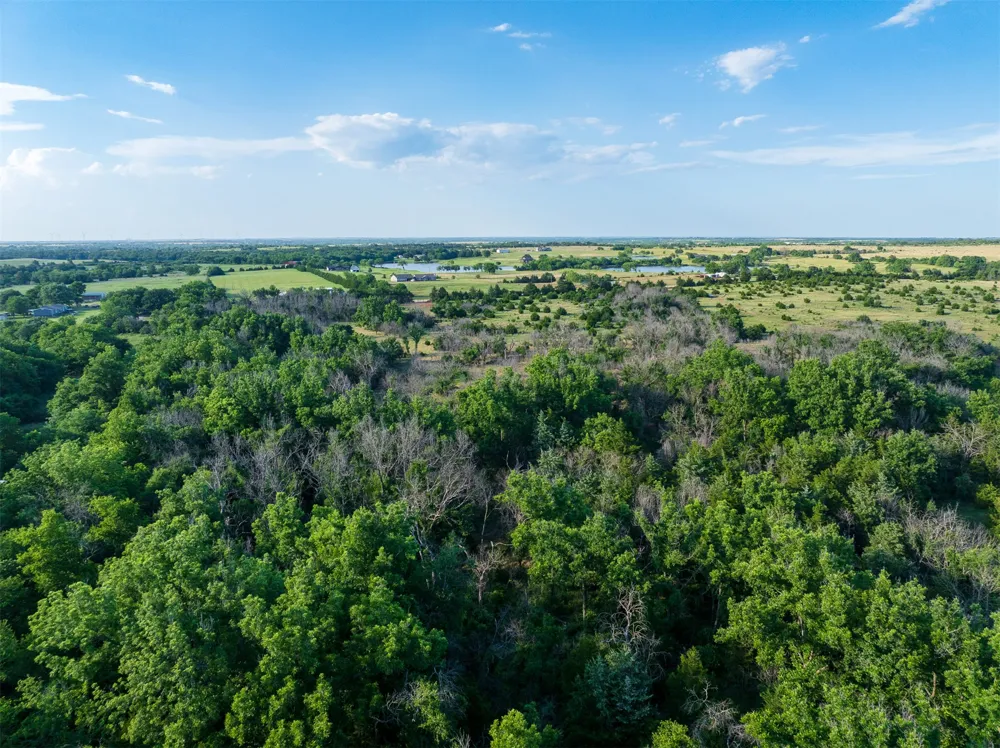 1 E Lone Chimney Road Glencoe, OK 74032