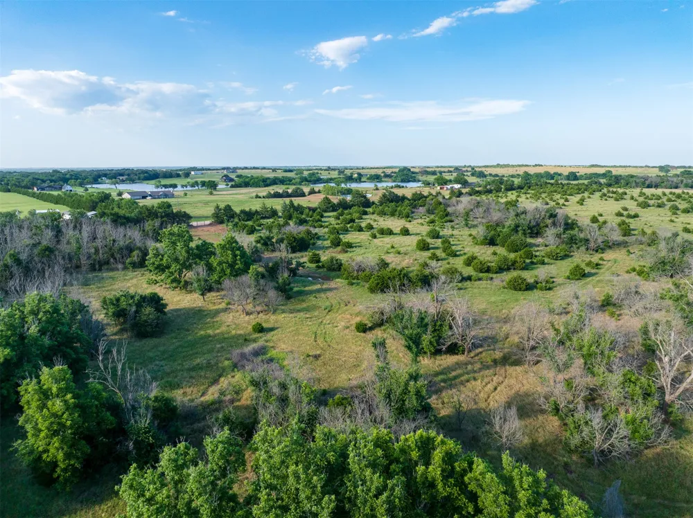 1 E Lone Chimney Road Glencoe, OK 74032