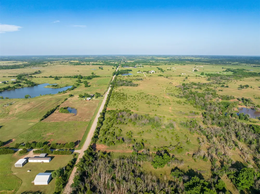 1 E Lone Chimney Road Glencoe, OK 74032