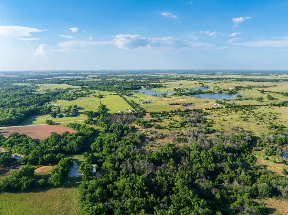 1 E Lone Chimney Road Glencoe, OK 74032