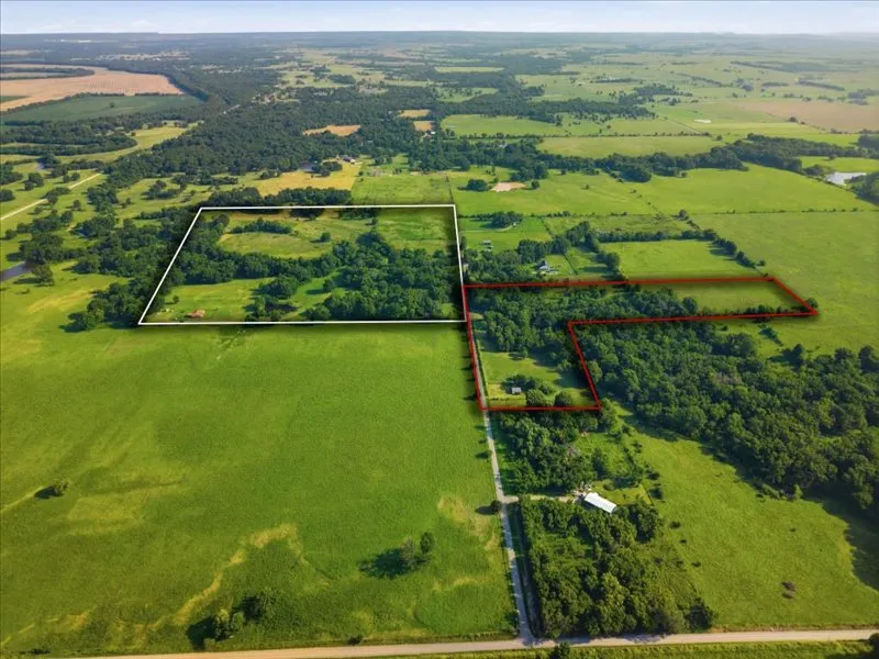 225 ROAD Wagoner, OK 74467