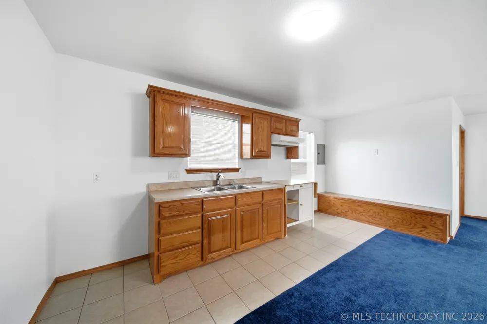 18880 S 270 ROAD Morris, OK 74445