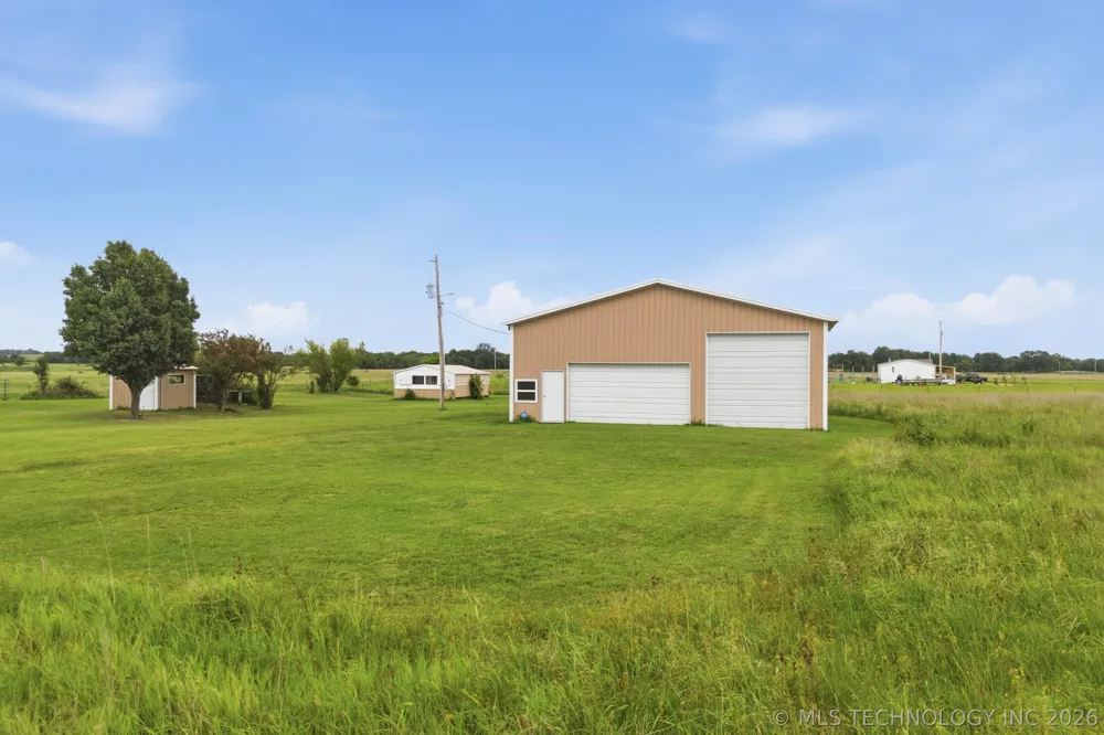 18880 S 270 ROAD Morris, OK 74445