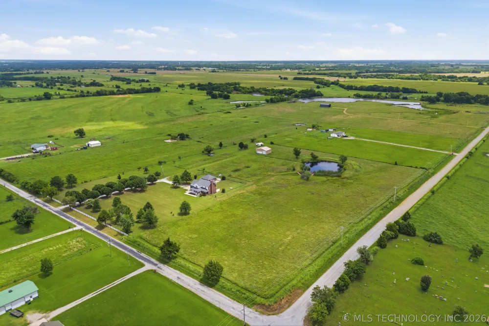 18880 S 270 ROAD Morris, OK 74445