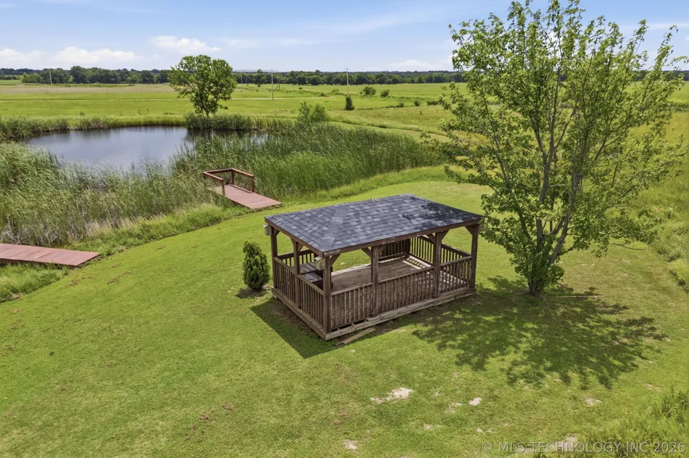 18880 S 270 ROAD Morris, OK 74445