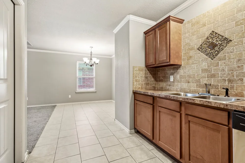 910 Osage Avenue Claremore, OK 74017