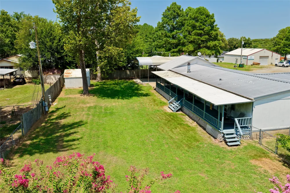 291 Hamilton Road Eufaula, OK 74432