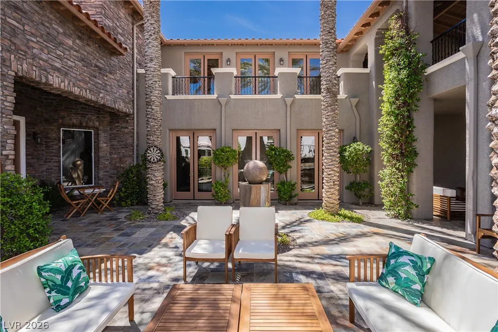 12097 Oakland Hills Drive Las Vegas, NV 89141