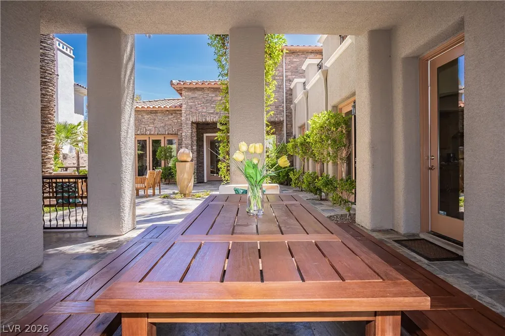 12097 Oakland Hills Drive Las Vegas, NV 89141