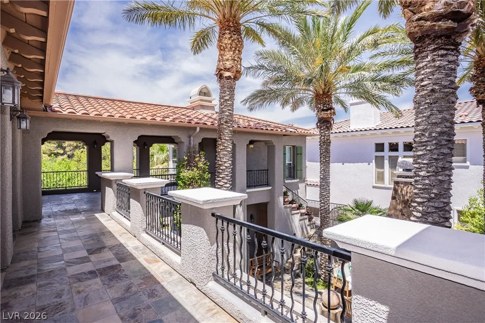12097 Oakland Hills Drive Las Vegas, NV 89141