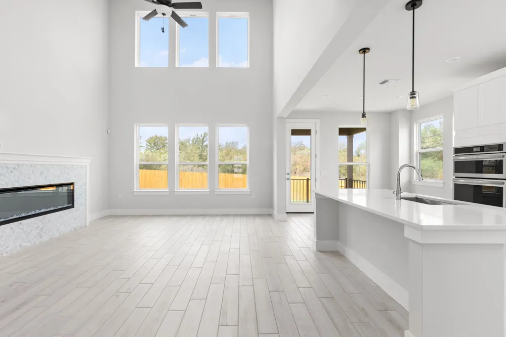 113 Little Tenina Trail Cedar Creek, TX 78612