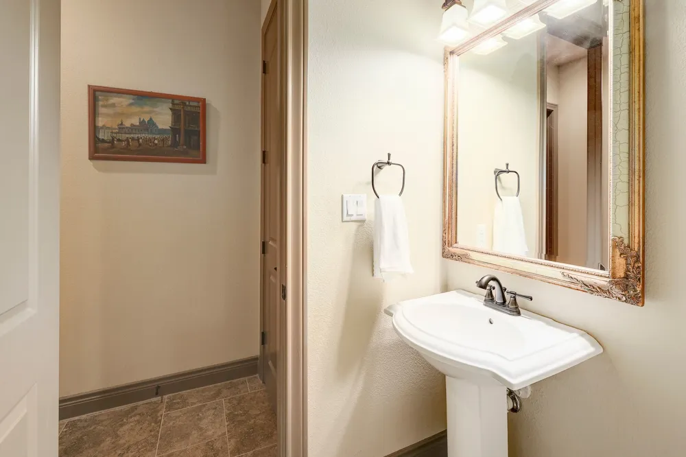 202 Hillstone Trail Georgetown, TX 78628