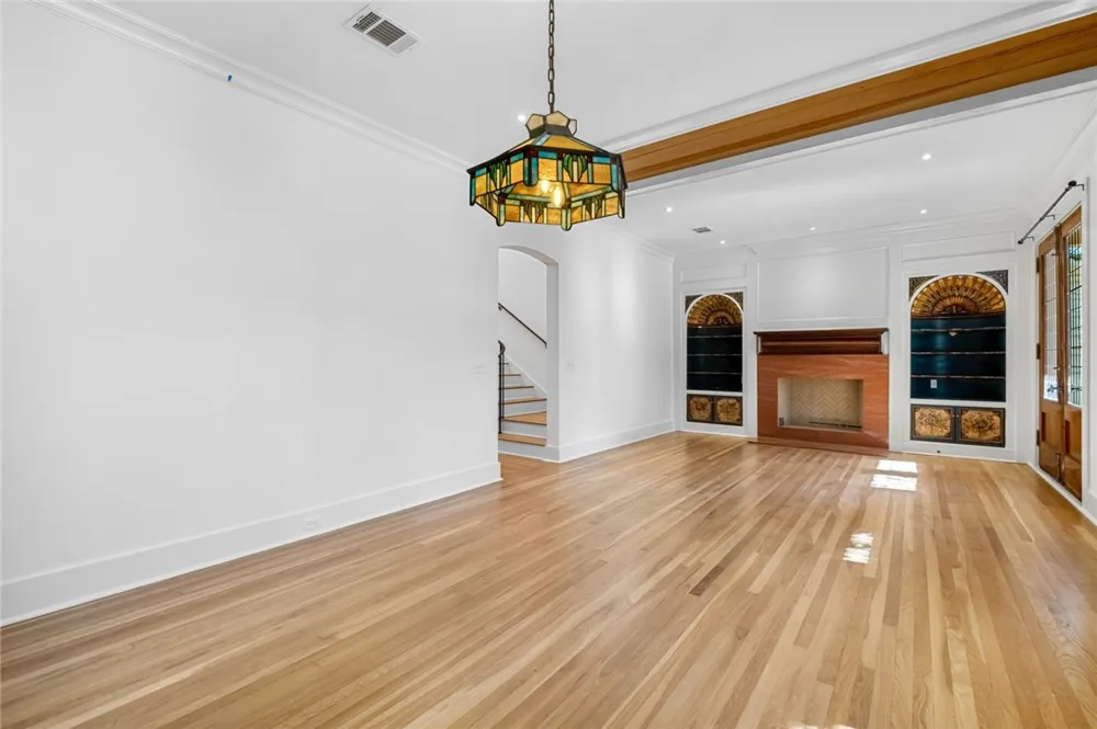 702 W Gibson Street Austin, TX 78704
