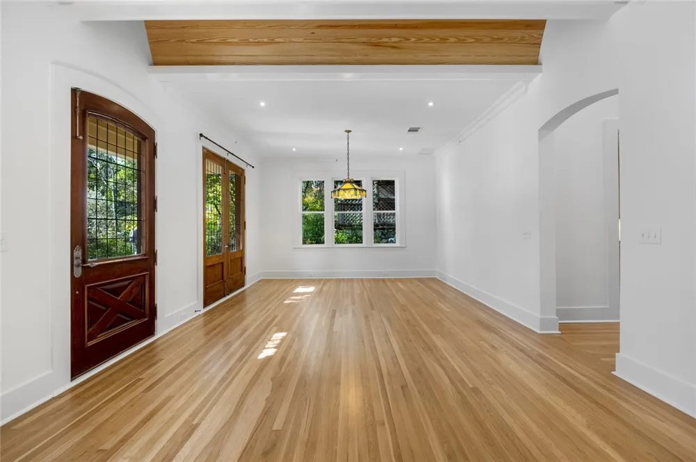 702 W Gibson Street Austin, TX 78704