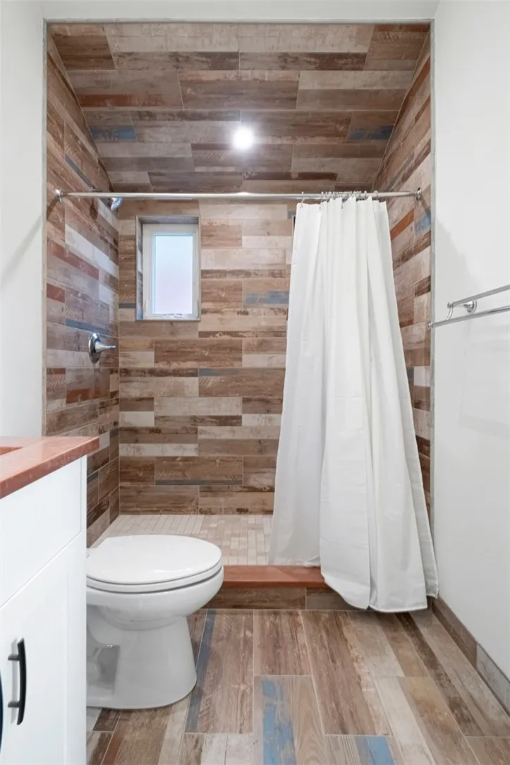 702 W Gibson Street Austin, TX 78704