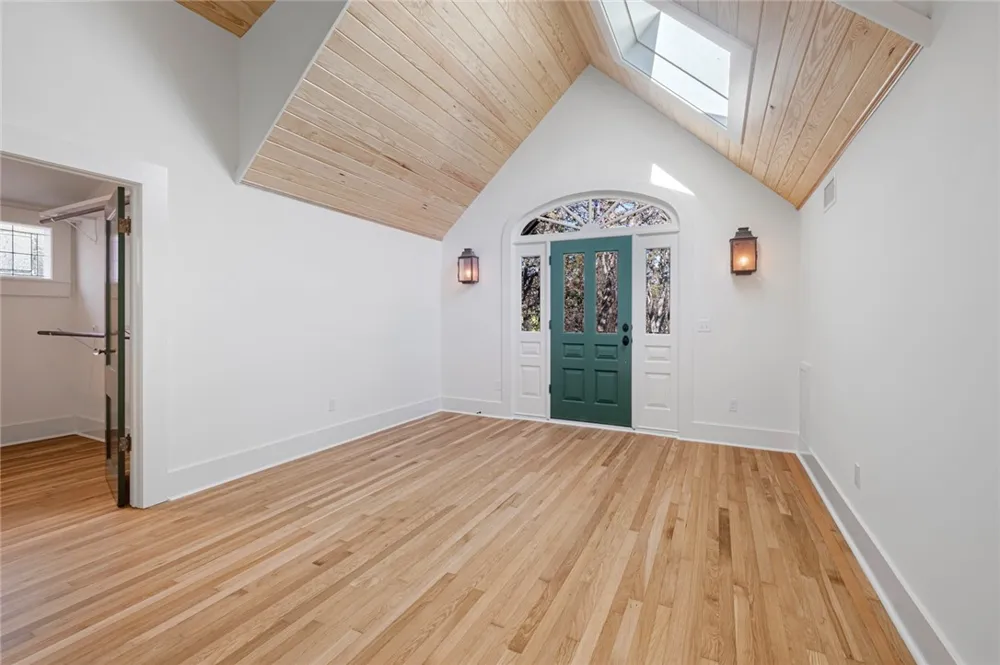 702 W Gibson Street Austin, TX 78704