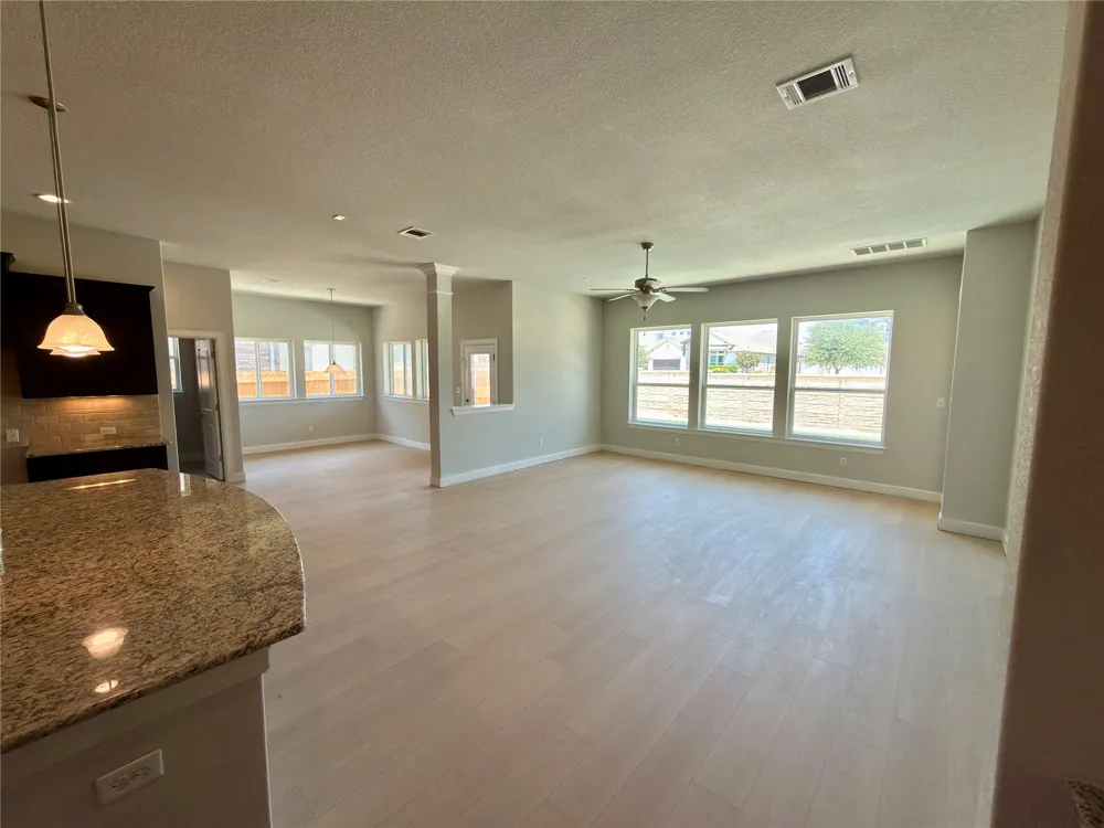 3424 Plover Run Trail Pflugerville, TX 78660