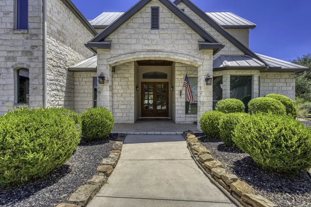 185 Shimmering Shore Court Spring Branch, TX 78070