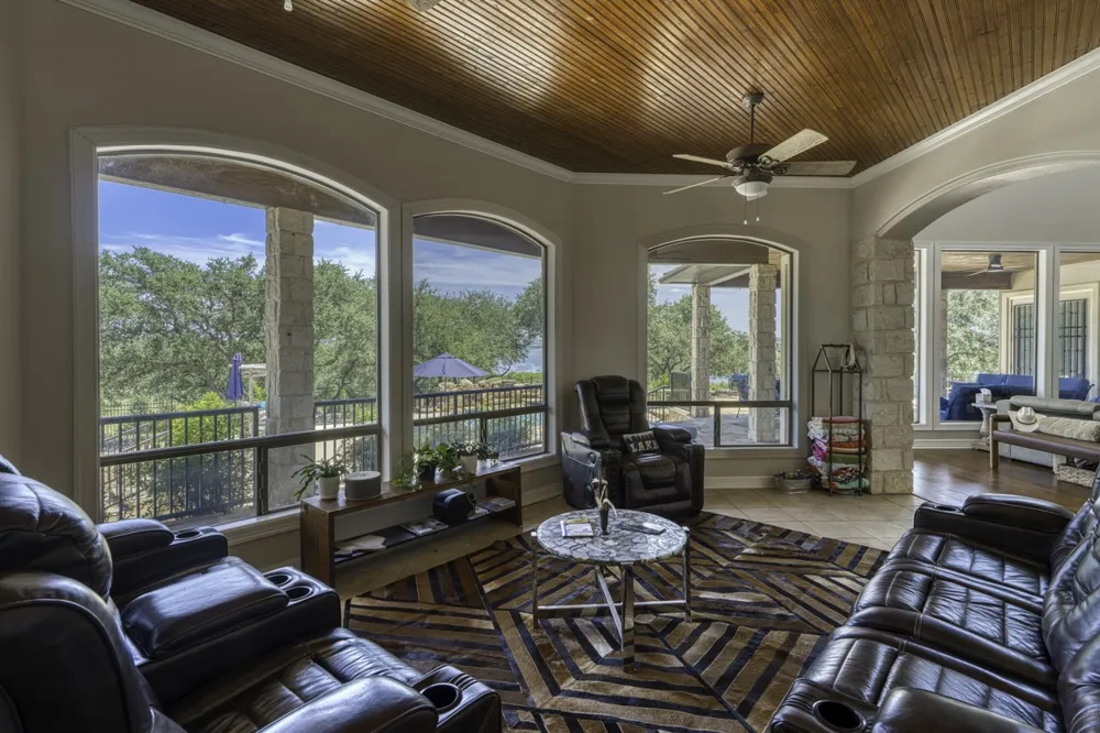 185 Shimmering Shore Court Spring Branch, TX 78070
