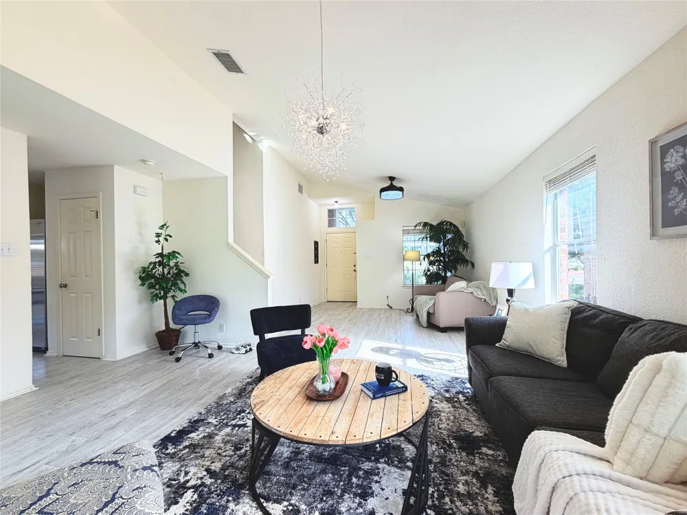 9802 Copper Creek Drive Austin, TX 78729