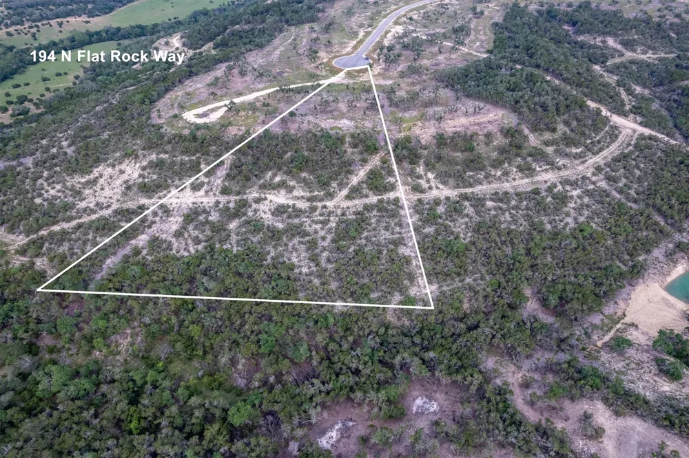 194 N Flat Rock Way Johnson City, TX 78636