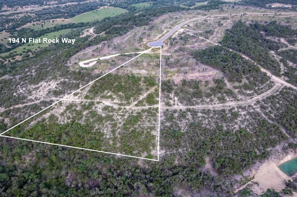 194 N Flat Rock Way Johnson City, TX 78636