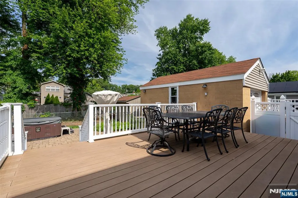 125 Stevens Avenue Little Falls, NJ 07424