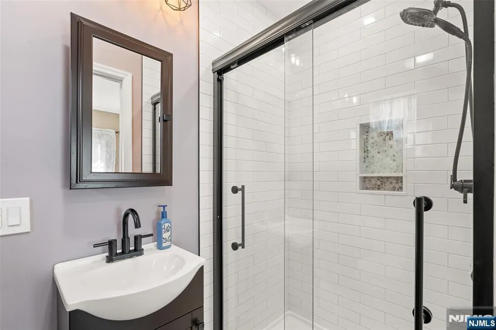 125 Stevens Avenue Little Falls, NJ 07424