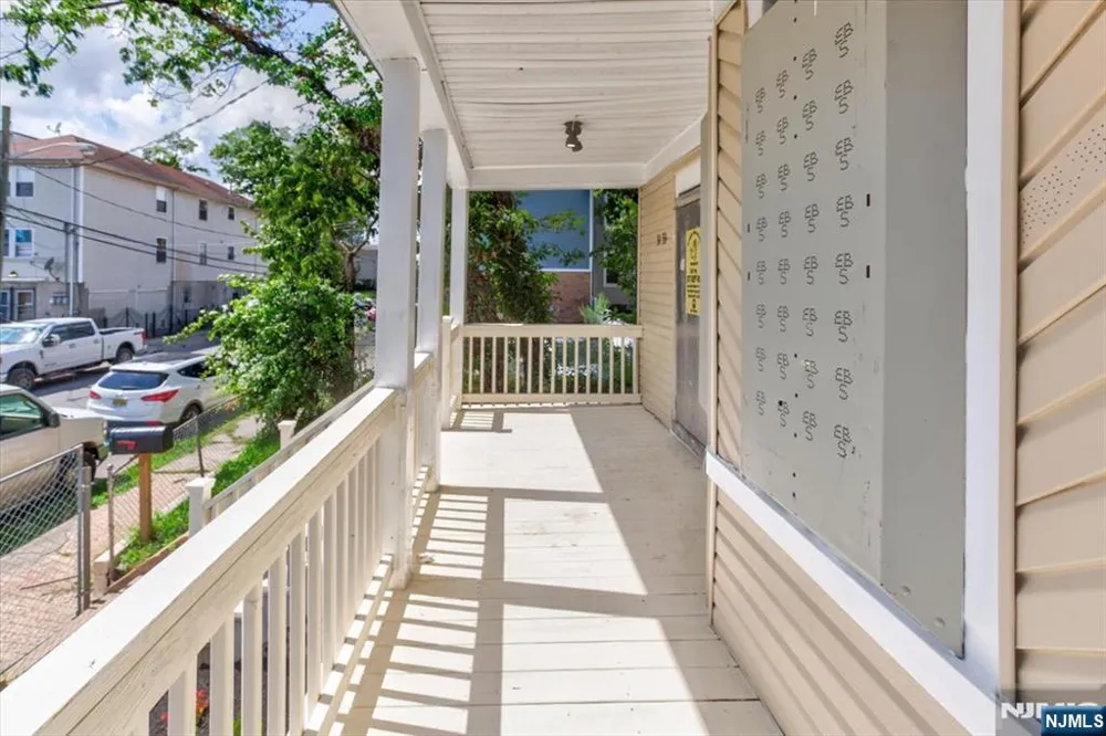 31-33 Voorhees Street Newark, NJ 07108