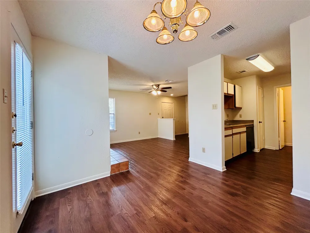8904 Schick Road #A Austin, TX 78729