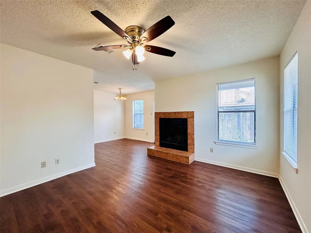 8904 Schick Road #A Austin, TX 78729