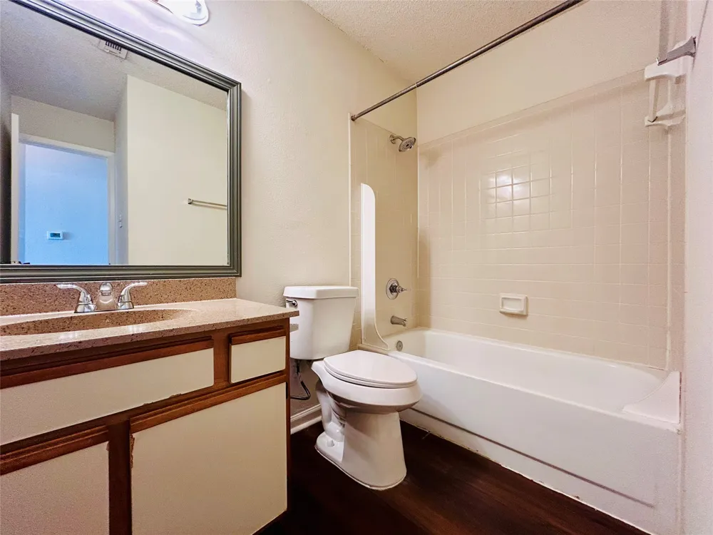 8904 Schick Road #A Austin, TX 78729