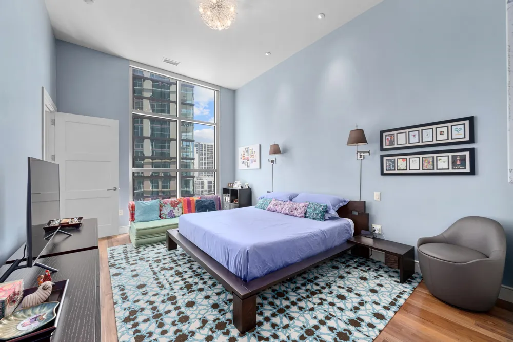98 San Jacinto Boulevard #1306 Austin, TX 78701