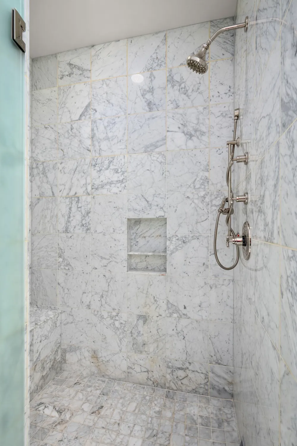 98 San Jacinto Boulevard #1306 Austin, TX 78701