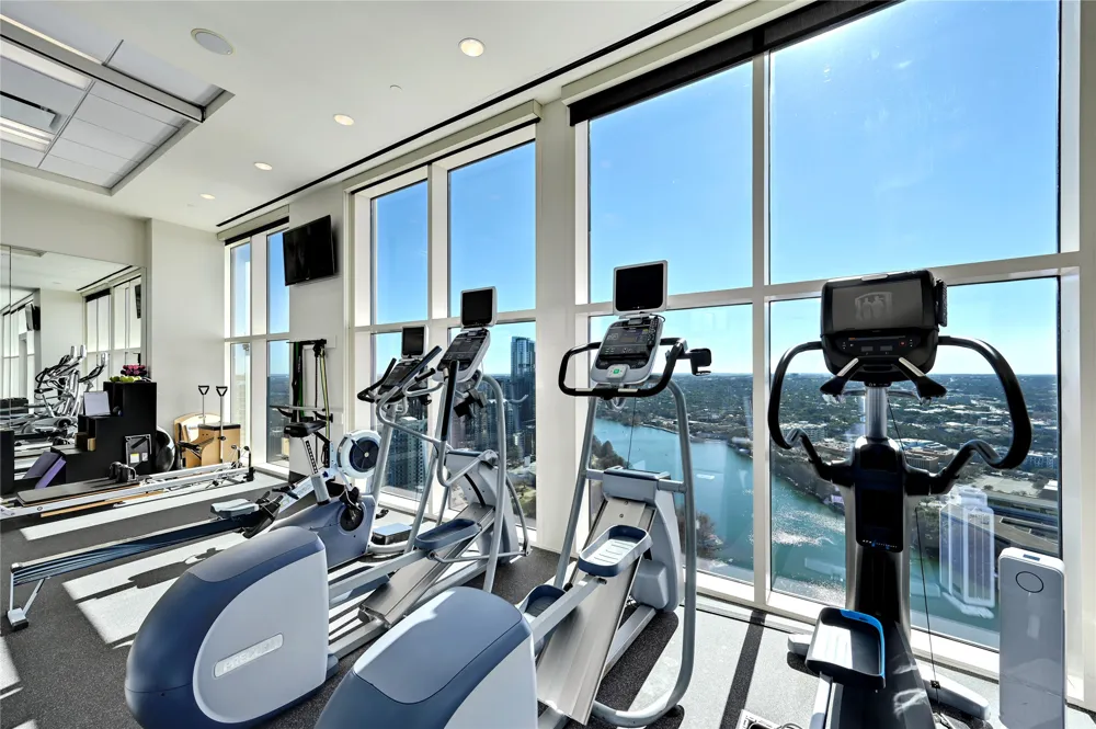 98 San Jacinto Boulevard #1306 Austin, TX 78701