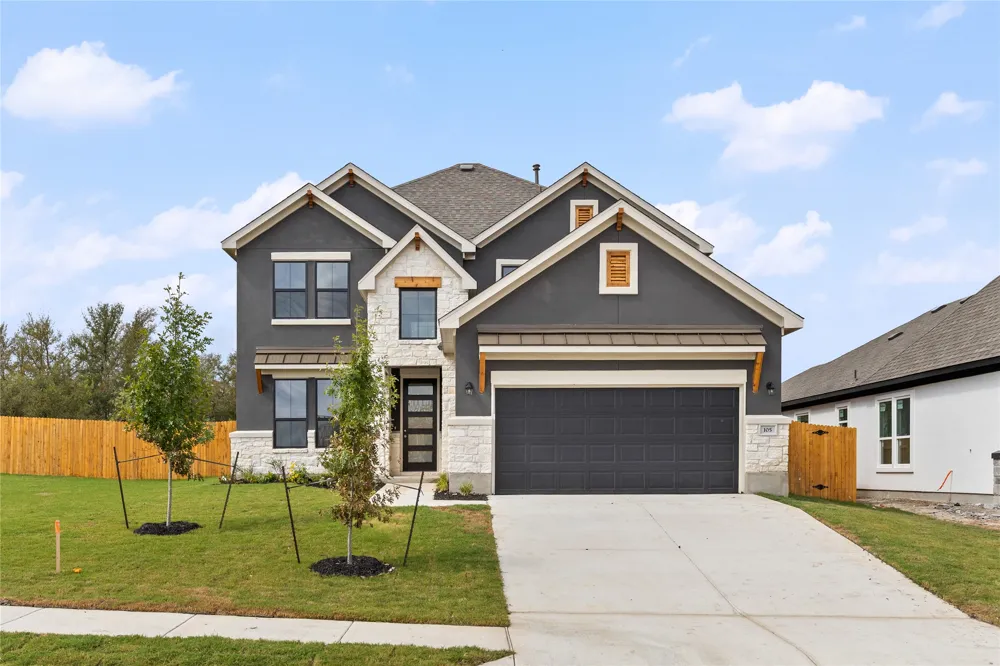 105 Little Tenina Trail Cedar Creek, TX 78612