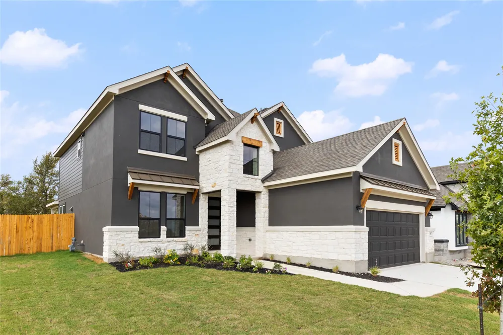 105 Little Tenina Trail Cedar Creek, TX 78612