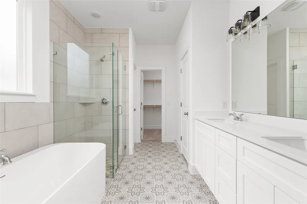 105 Little Tenina Trail Cedar Creek, TX 78612