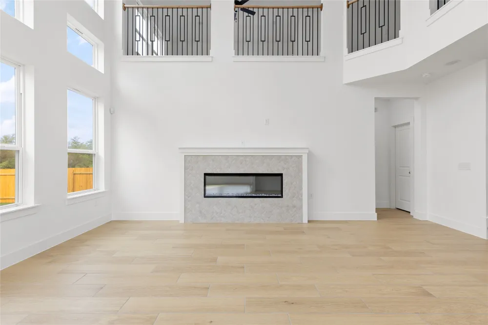 105 Little Tenina Trail Cedar Creek, TX 78612