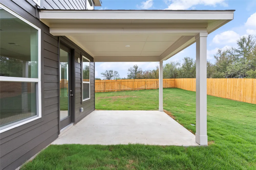 105 Little Tenina Trail Cedar Creek, TX 78612