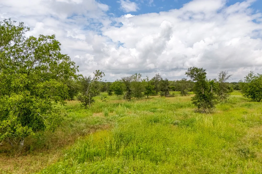 18101 Littig Road Elgin, TX 78621
