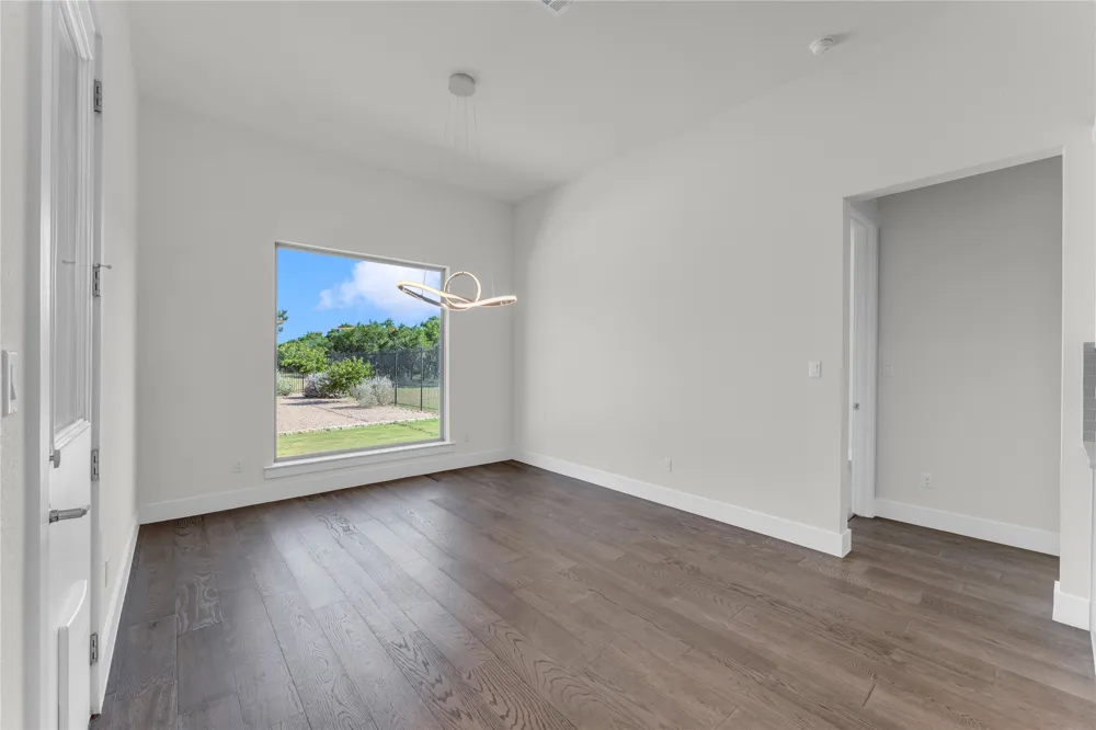 2140 Carpenter Loop Burnet, TX 78611