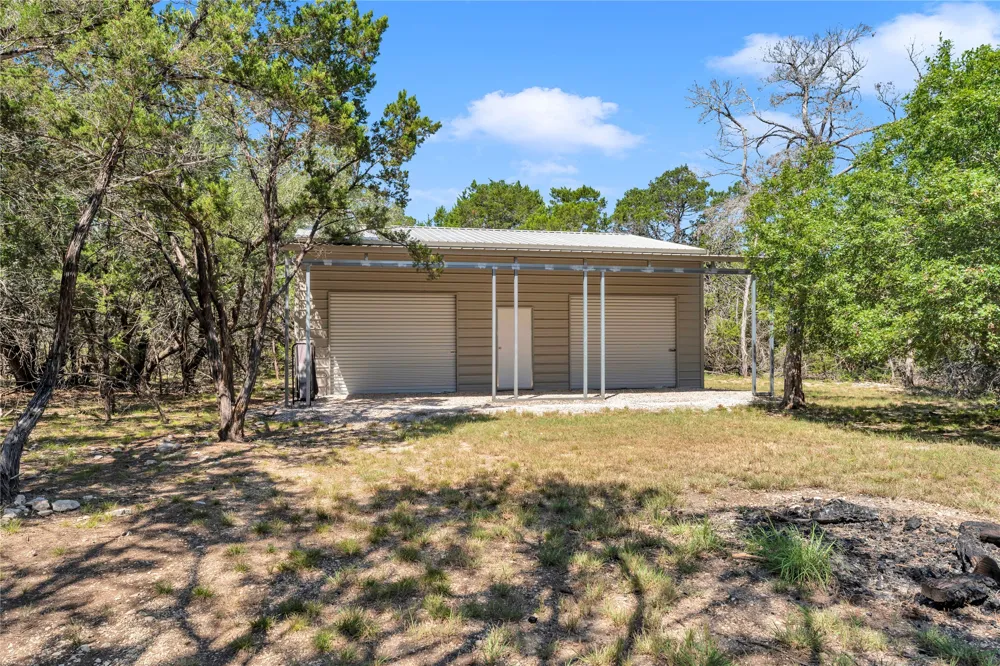 2140 Carpenter Loop Burnet, TX 78611