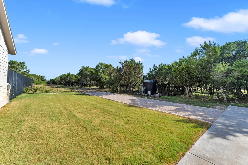 2140 Carpenter Loop Burnet, TX 78611